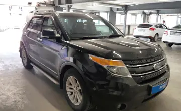Ford Explorer 2013 года за 10 000 000 тг. в Астана фото 2