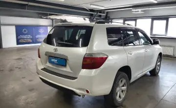 Toyota Highlander 2010 года за 9 000 000 тг. в Астана фото 3
