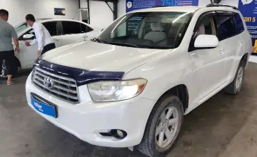Toyota Highlander 2010 года за 9 000 000 тг. в Астана фото 1