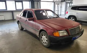 Mercedes-Benz C-Класс 1993 года за 1 200 000 тг. в Астана фото 2