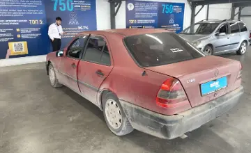 Mercedes-Benz C-Класс 1993 года за 1 200 000 тг. в Астана фото 4