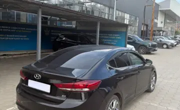 Hyundai Elantra 2018 года за 6 200 000 тг. в Караганда