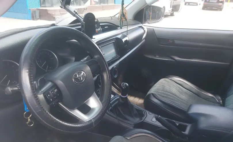 Toyota Hilux 2016 года за 15 500 000 тг. в Алматы фото 5