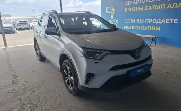 Toyota RAV4 2016 года за 8 500 000 тг. в Алматы фото 3