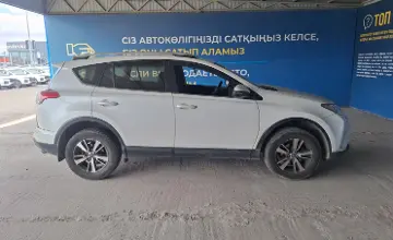 Toyota RAV4 2016 года за 8 500 000 тг. в Алматы фото 4