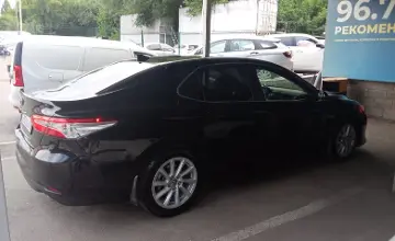 Toyota Camry 2021 года за 12 750 000 тг. в Алматы фото 4