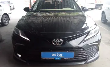 Toyota Camry 2021 года за 12 750 000 тг. в Алматы фото 2