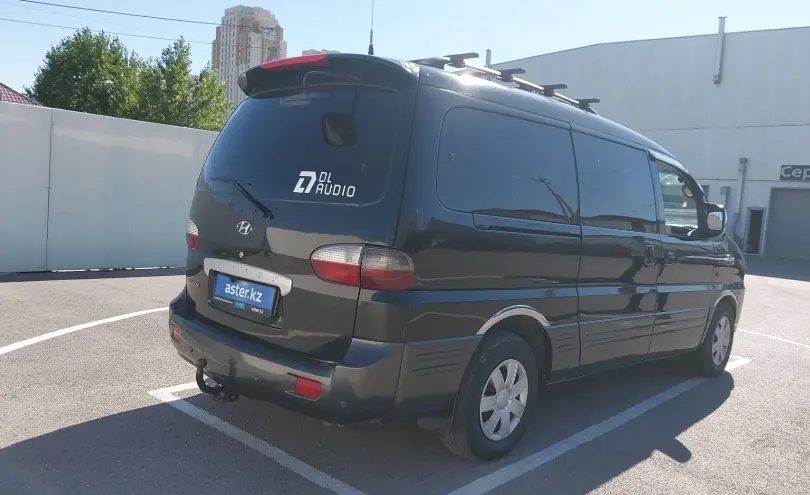 Hyundai Starex 2004 года за 5 000 000 тг. в Шымкент фото 3