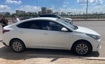 Hyundai Accent 2021 года за 6 500 000 тг. в Астана фото 4