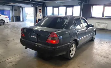 Mercedes-Benz C-Класс 1993 года за 2 000 000 тг. в Астана фото 3