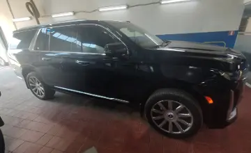 Cadillac Escalade 2022 года за 50 000 000 тг. в Астана фото 4