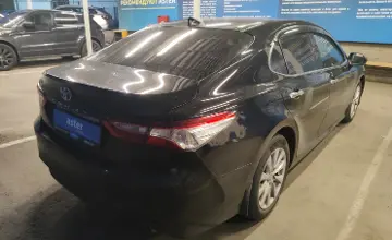 Toyota Camry 2020 года за 13 900 000 тг. в Алматы