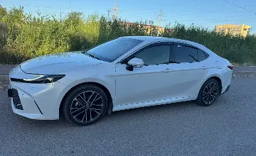 Toyota Camry 2025 года за 25 000 000 тг. в Шымкент