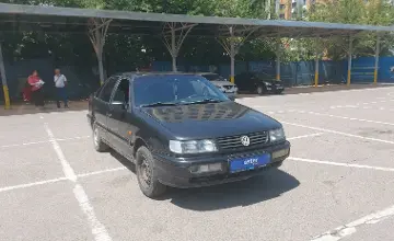 Volkswagen Passat 1994 года за 750 000 тг. в Алматы фото 2