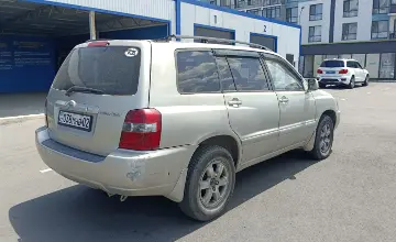 Toyota Highlander 2004 года за 5 500 000 тг. в Алматы