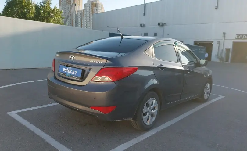 Hyundai Accent 2015 года за 4 500 000 тг. в Шымкент фото 3
