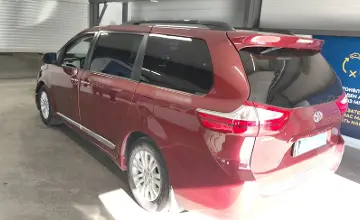 Toyota Sienna 2015 года за 13 000 000 тг. в Астана фото 4