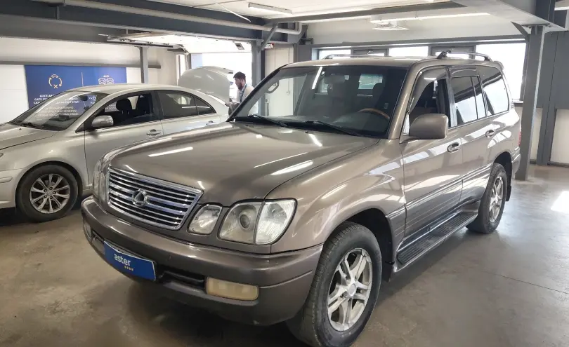 Lexus LX 2000 года за 6 500 000 тг. в Астана