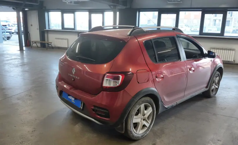 Renault Sandero 2016 года за 3 000 000 тг. в Астана фото 3