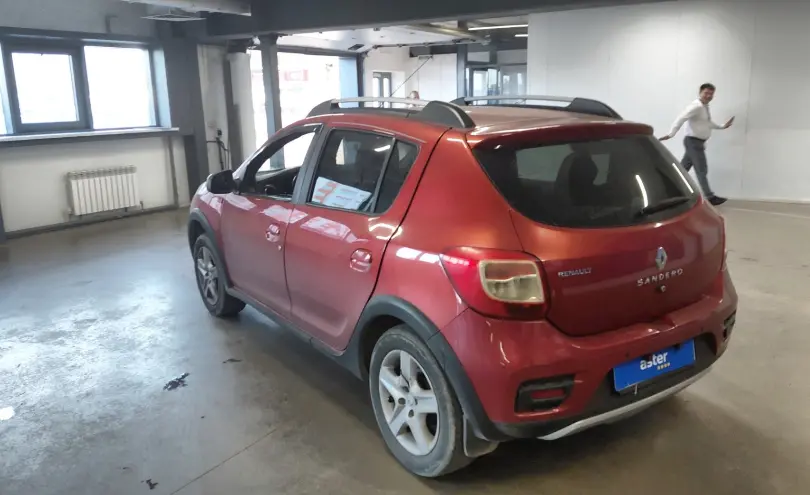 Renault Sandero 2016 года за 3 000 000 тг. в Астана фото 4