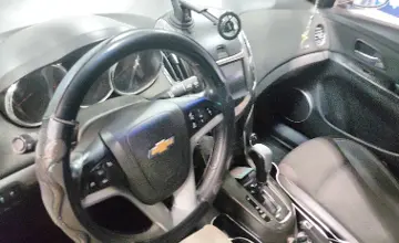 Chevrolet Cruze 2015 года за 4 500 000 тг. в Астана фото 5