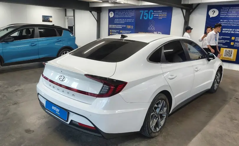 Hyundai Sonata 2022 года за 9 500 000 тг. в Астана фото 3