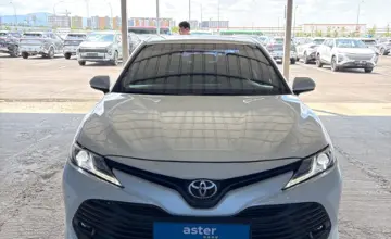 Toyota Camry 2018 года за 11 500 000 тг. в Алматы фото 2