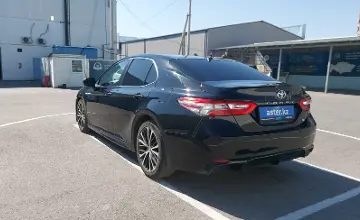 Toyota Camry 2018 года за 10 000 000 тг. в Шымкент фото 4