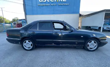 Mercedes-Benz E-Класс 1996 года за 3 000 000 тг. в Тараз фото 4