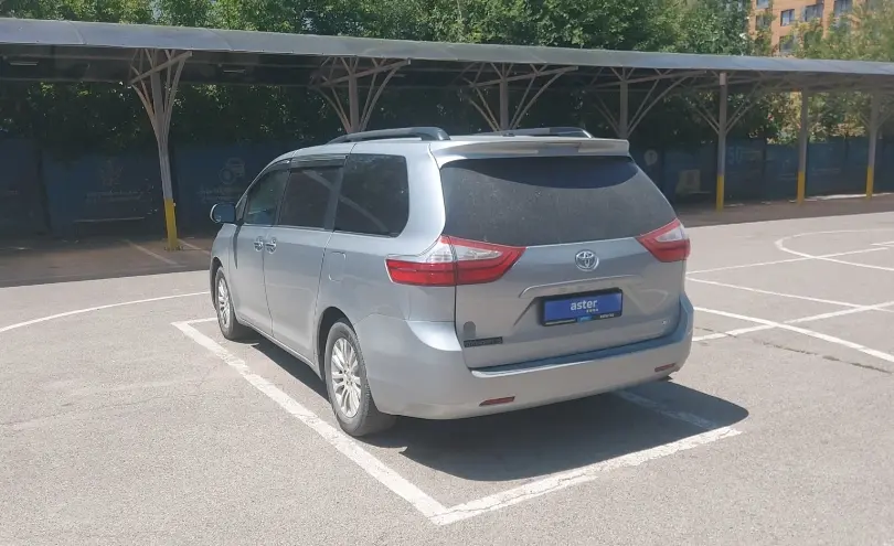 Toyota Sienna 2016 года за 14 500 000 тг. в Алматы фото 4