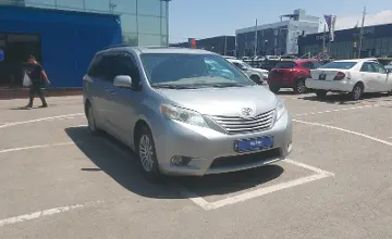 Toyota Sienna 2016 года за 14 500 000 тг. в Алматы фото 2