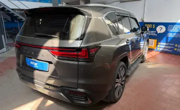 Lexus LX 2022 года за 60 000 000 тг. в Астана