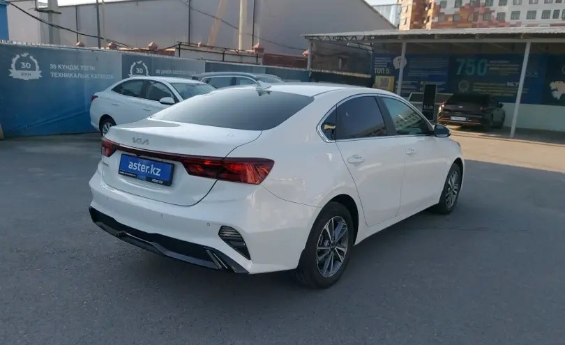 Kia Cerato 2023 года за 8 800 000 тг. в Шымкент фото 3