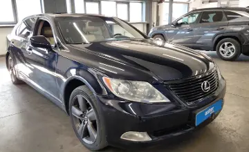 Lexus LS 2008 года за 6 500 000 тг. в Астана фото 2