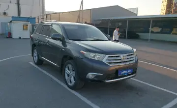 Toyota Highlander 2012 года за 12 500 000 тг. в Шымкент фото 2