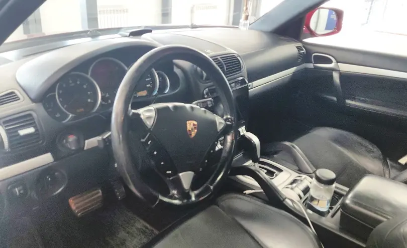 Porsche Cayenne 2009 года за 10 000 000 тг. в Астана фото 5