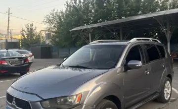 Mitsubishi Outlander 2011 года за 5 000 000 тг. в Алматы фото 1