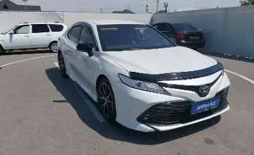 Toyota Camry 2019 года за 10 500 000 тг. в Шымкент фото 2