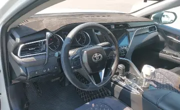 Toyota Camry 2019 года за 10 500 000 тг. в Шымкент фото 5