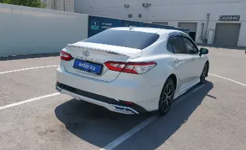 Toyota Camry 2019 года за 10 500 000 тг. в Шымкент фото 3