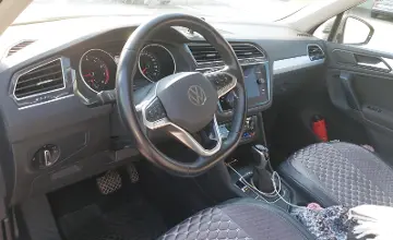 Volkswagen Tiguan 2021 года за 10 500 000 тг. в Шымкент фото 5