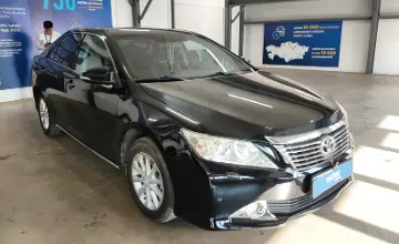 Toyota Camry 2014 года за 9 000 000 тг. в Астана фото 2