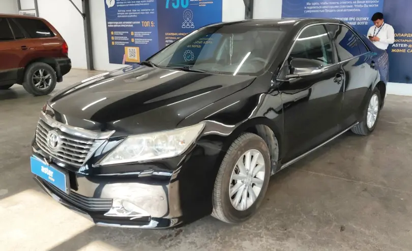 Toyota Camry 2014 года за 9 000 000 тг. в Астана
