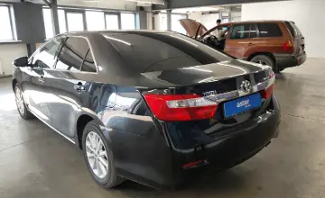 Toyota Camry 2014 года за 9 000 000 тг. в Астана фото 4
