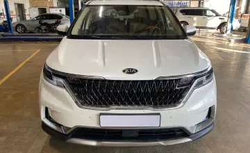 Kia Carnival 2020 года за 16 500 000 тг. в Караганда фото 2
