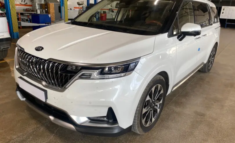 Kia Carnival 2020 года за 16 500 000 тг. в Караганда