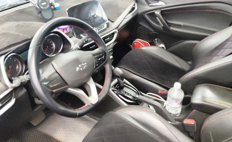 Chevrolet Tracker 2022 года за 6 500 000 тг. в Астана фото 5