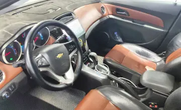 Chevrolet Cruze 2012 года за 3 300 000 тг. в Астана фото 5