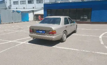 Mercedes-Benz W124 1991 года за 500 000 тг. в Алматы фото 3