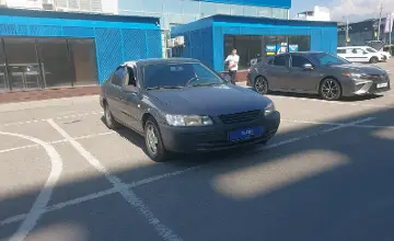 Toyota Camry 2000 года за 2 200 000 тг. в Алматы фото 2
